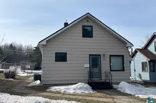 1210 W 2nd St, Eveleth, MN 55734 - Photo 1