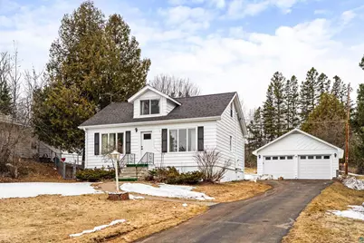 555 Park St, Duluth, MN 55803 - Photo 1