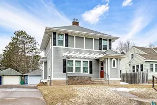 1735 Woodland Ave, Duluth, MN 55803 - Photo 1