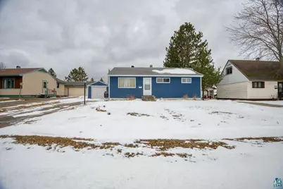 242 Hampshire Dr, Hoyt Lakes, MN 55750 - Photo 1