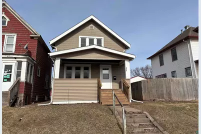 3925 Grand Ave, Duluth, MN 55806 - Photo 1