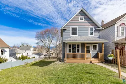 822 E 7th St, Duluth, MN 55805 - Photo 1