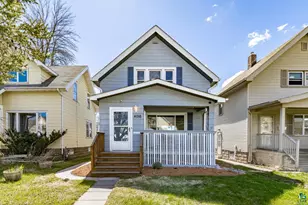 4016 W 4th St, Duluth, MN 55807 - Photo 1