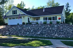 341 Coffee Creek Blvd, Duluth, MN 55811 - Photo 1