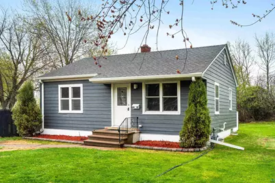 4922 Glenwood St, Duluth, MN 55804 - Photo 1