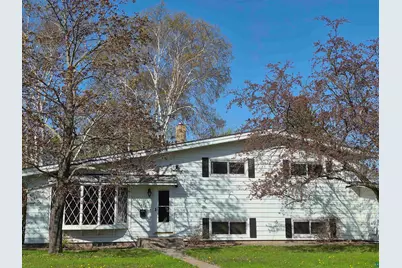 1424 E 6th St, Superior, MN 54880 - Photo 1