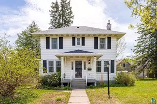4706 Pitt St, Duluth, MN 55804 - Photo 1