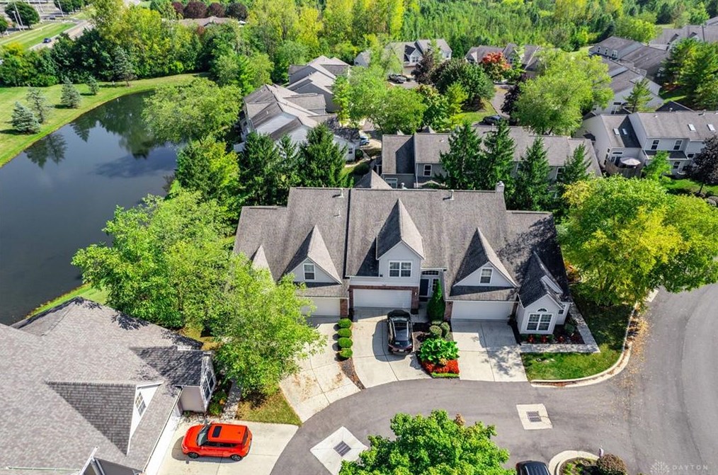 7141 Brookmeadow Dr, Dayton OH 45459-5181 exterior