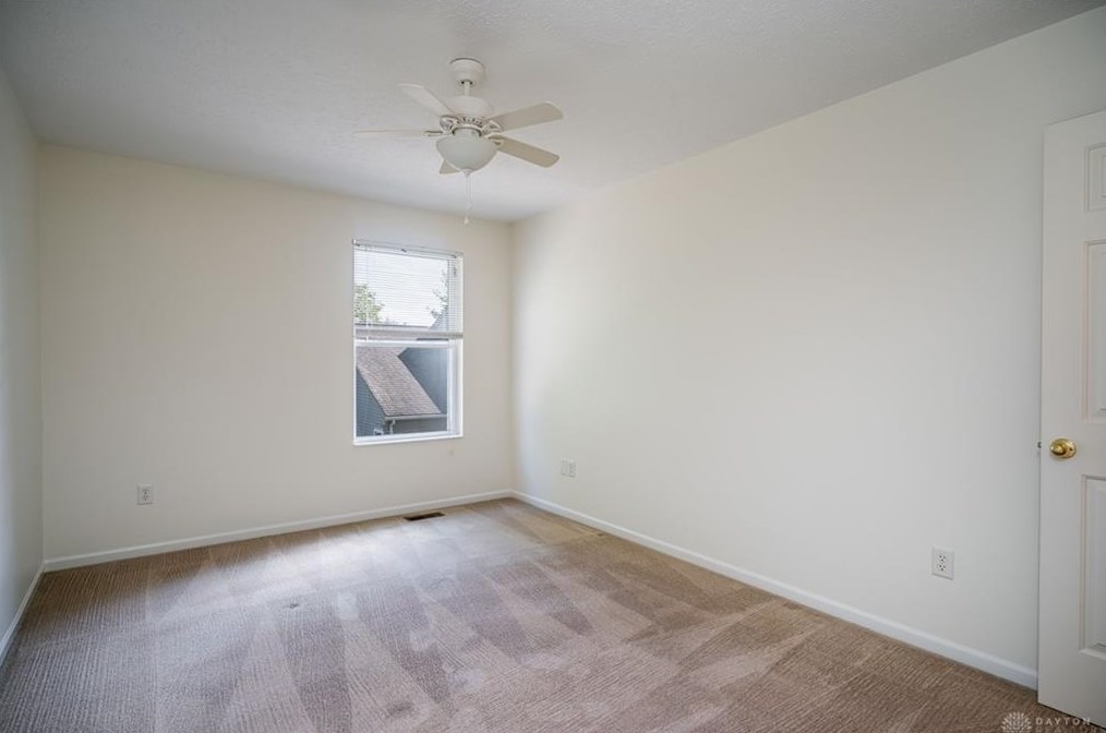 7141 Brookmeadow Dr, Dayton OH 45459-5181 exterior