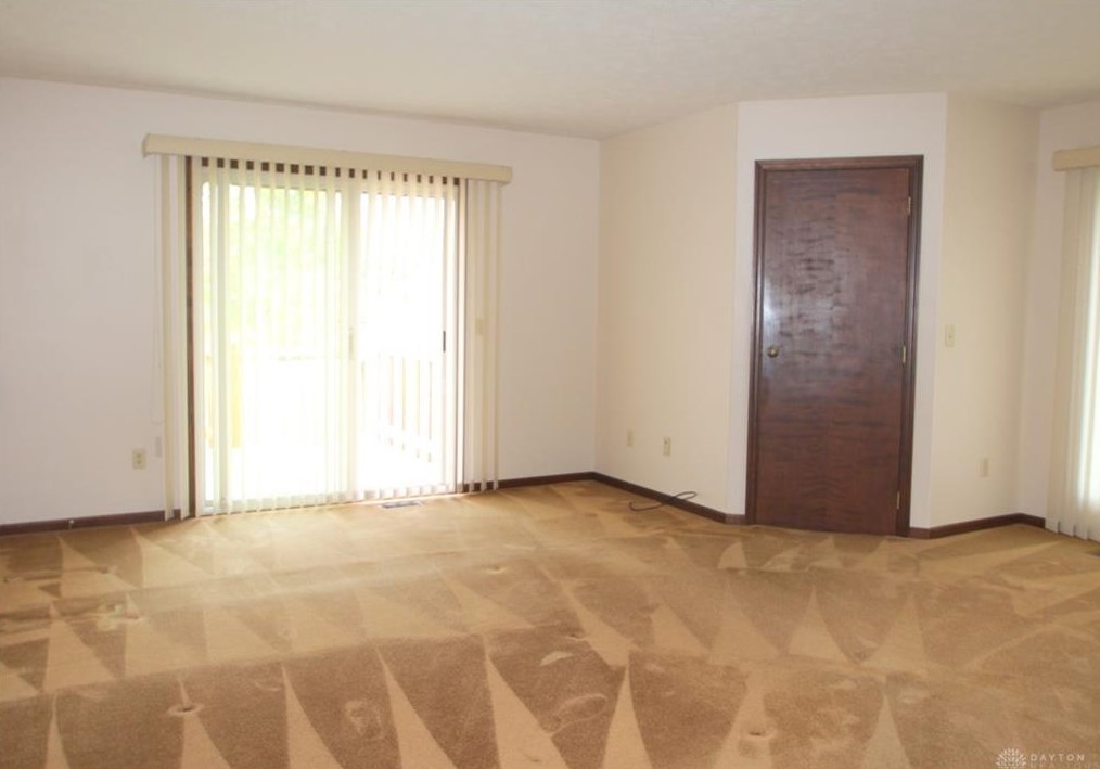 2662 Quail Ridge Dr, New Carlisle OH  45344-9143 exterior