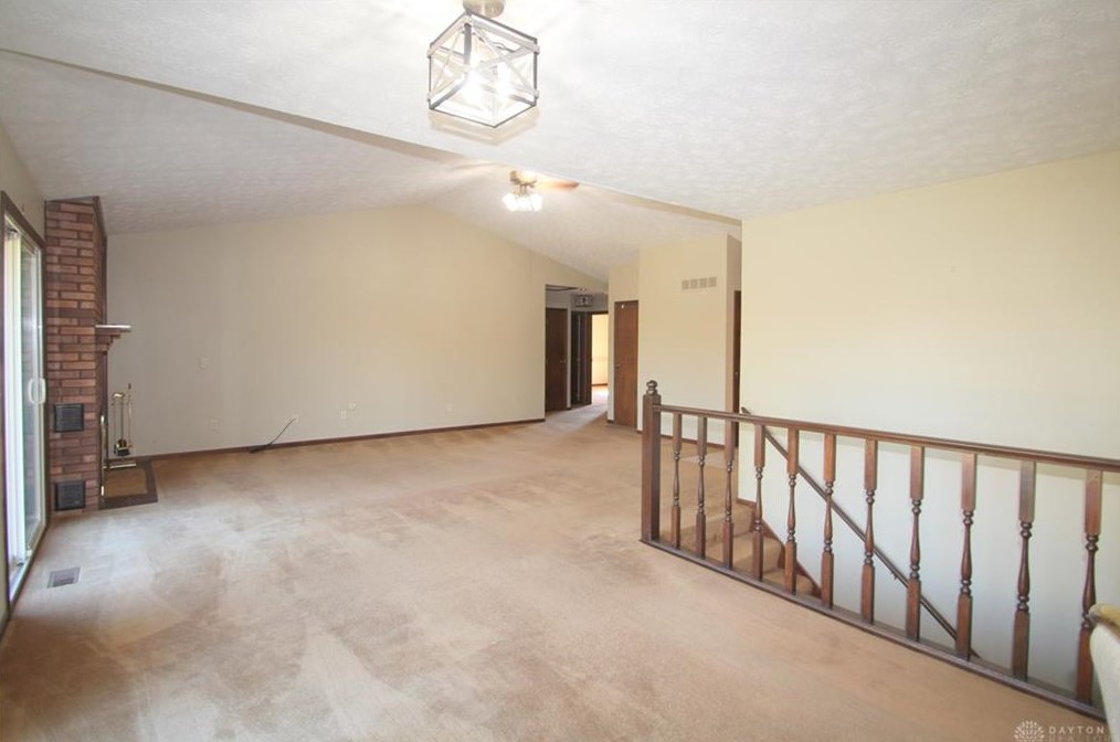2662 Quail Ridge Dr, New Carlisle OH  45344-9143 exterior