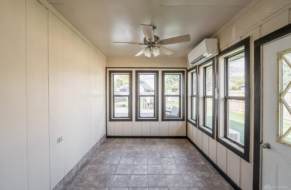 3351 Little York Rd, Dayton OH  45414-1701 exterior