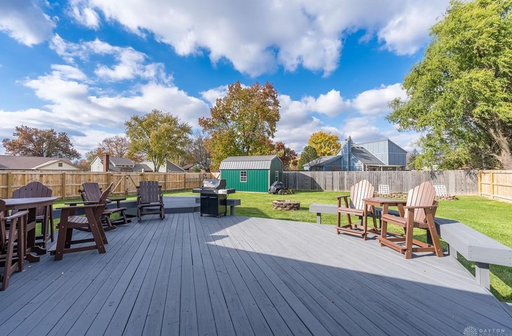 3351 Little York Rd, Dayton OH  45414-1701 exterior