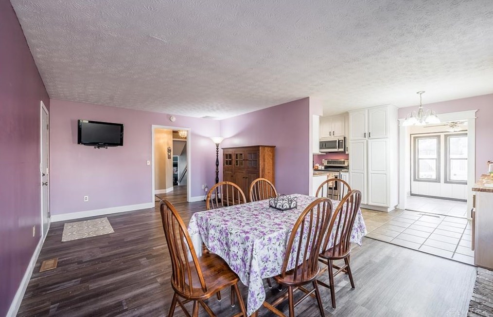 3351 Little York Rd, Dayton OH  45414-1701 exterior