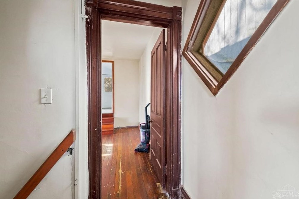 2485 Warsaw Ave, Cincinnati OH  45204-1584 exterior