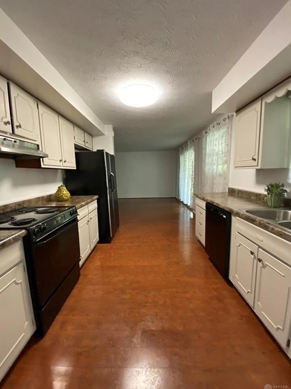 610 Liscum Dr, Dayton OH  45417-8805 exterior