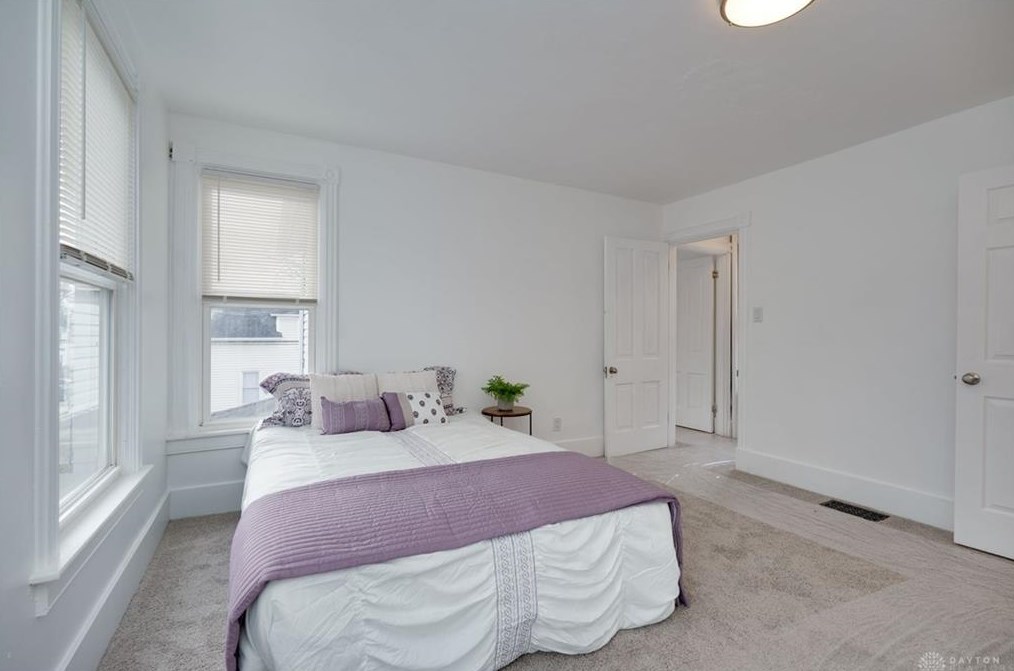 614 Liberty Ave, Hamilton OH  45013-3015 exterior