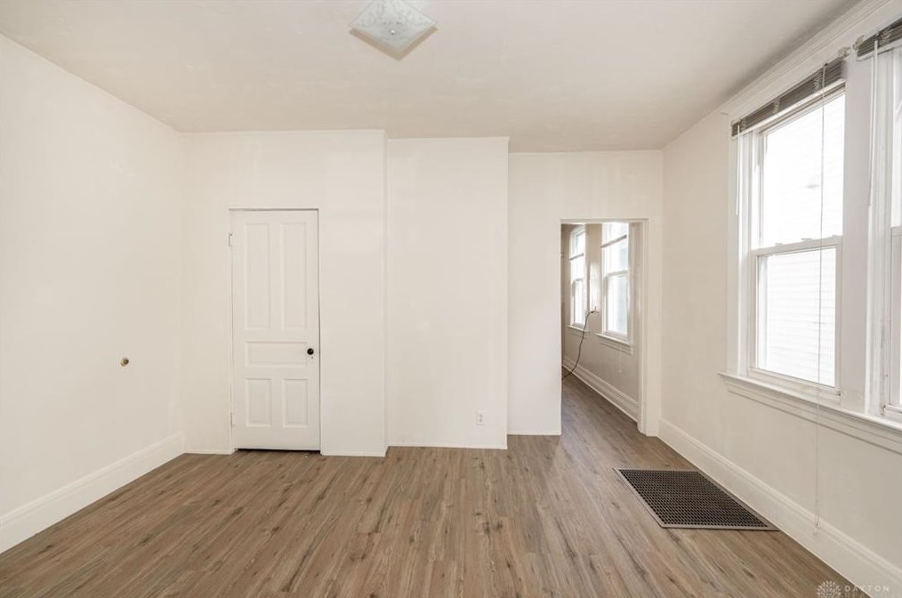 120 Vine St, Cincinnati OH  45215-3250 exterior