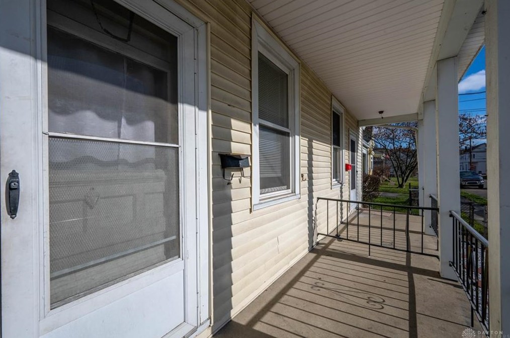 120 Vine St, Cincinnati OH  45215-3250 exterior