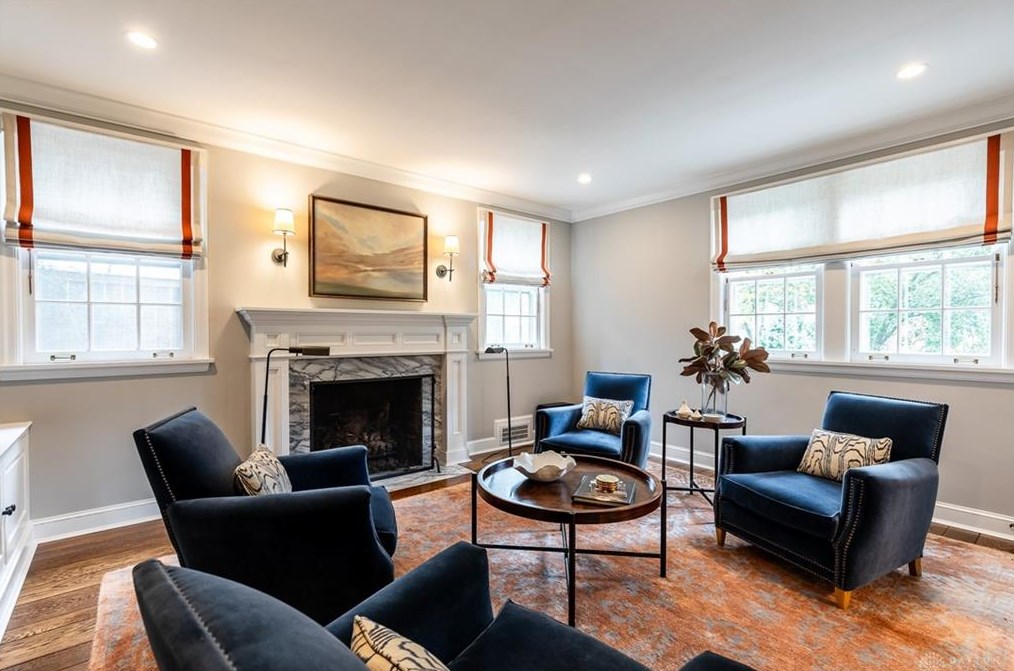 1244 Hayward Ave, Cincinnati OH 45208-4327 exterior