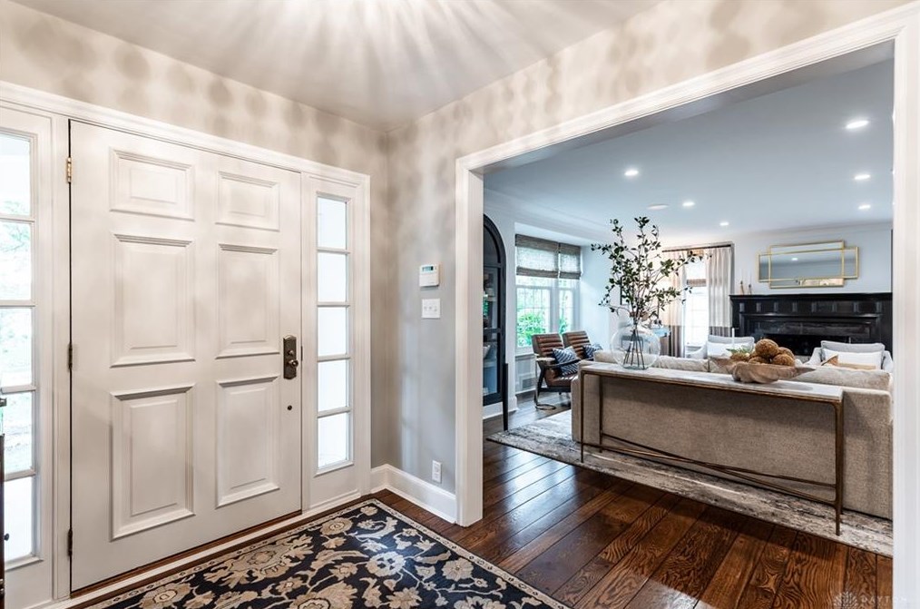 1244 Hayward Ave, Cincinnati OH 45208-4327 exterior