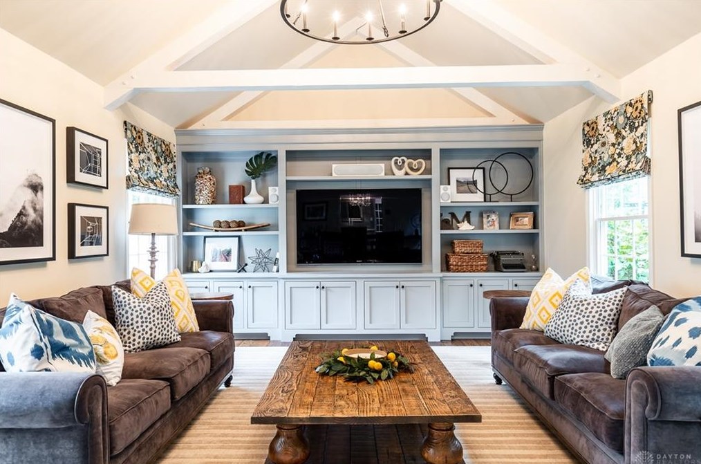 1244 Hayward Ave, Cincinnati OH 45208-4327 exterior