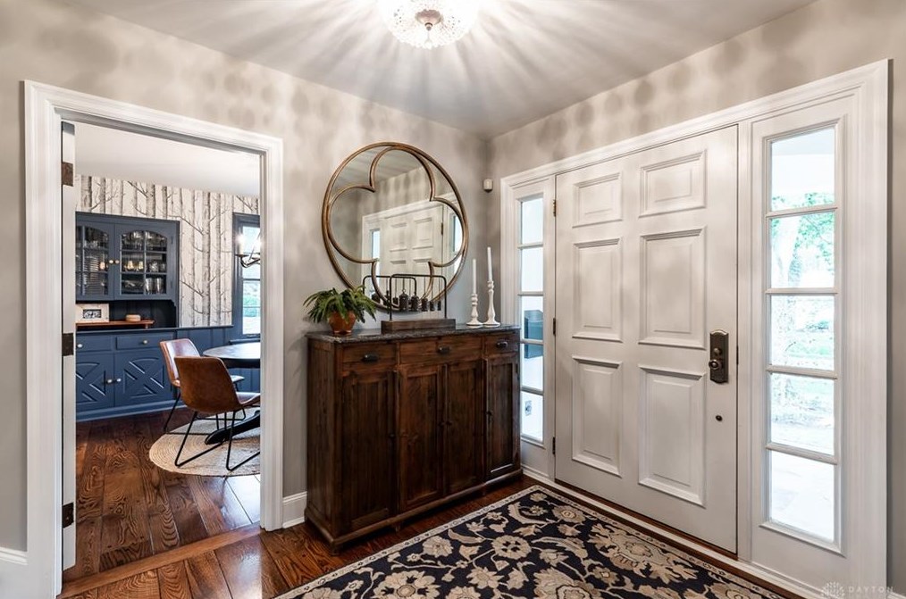 1244 Hayward Ave, Cincinnati OH 45208-4327 exterior