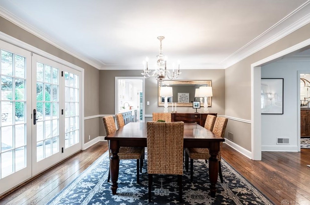 1244 Hayward Ave, Cincinnati OH 45208-4327 exterior