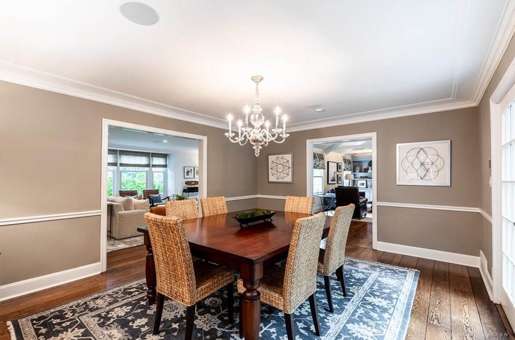 1244 Hayward Ave, Cincinnati OH 45208-4327 exterior