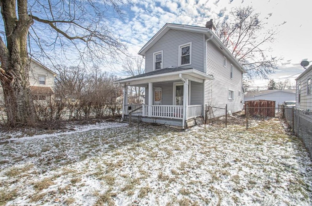 1412 Oak Ridge Dr, Dayton OH  45417 exterior