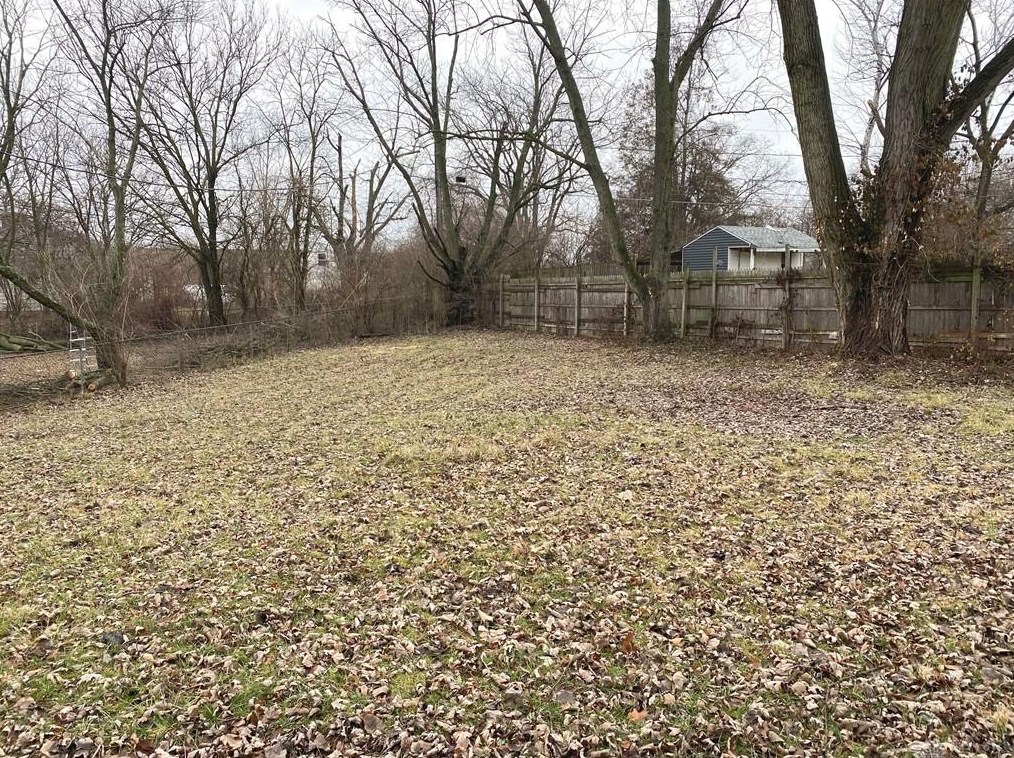 7507 Damascus Dr, Dayton OH  45424-2134 exterior