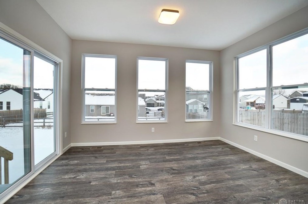 310 Selkirk Pl, Trenton OH  45067 exterior