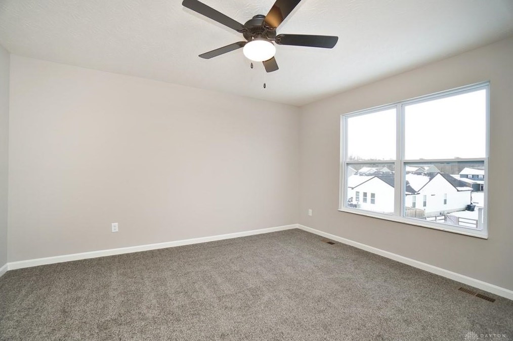 310 Selkirk Pl, Trenton OH  45067 exterior