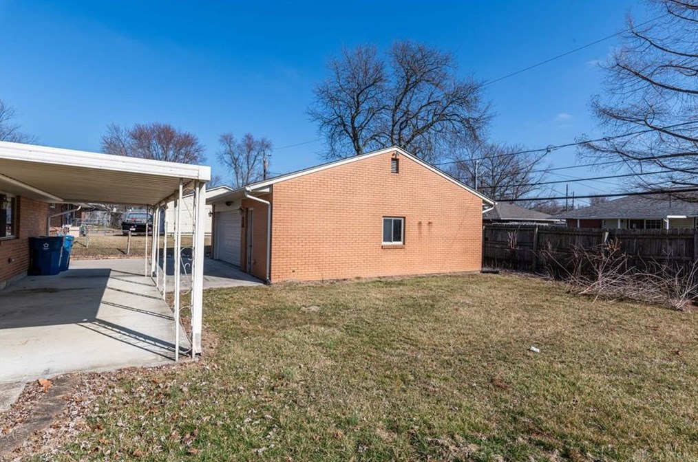 5662 Brandt Pike, Dayton OH  45424-4304 exterior