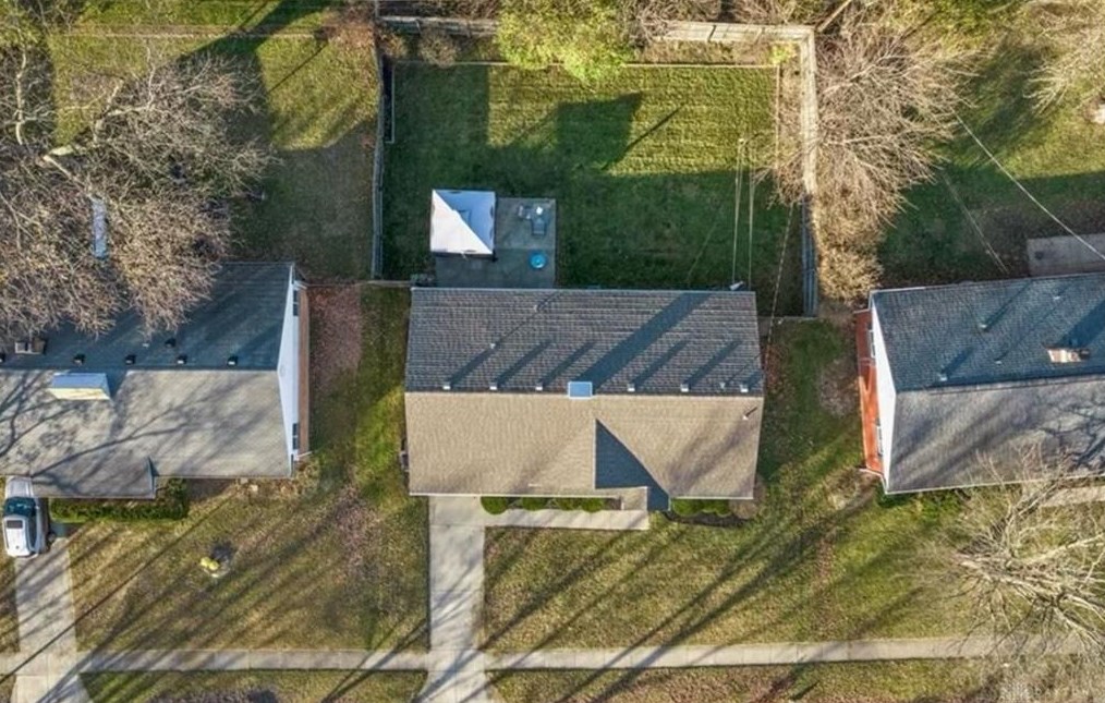 1013 Hollendale Dr, Dayton OH  45429-4744 exterior