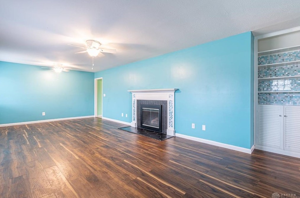 1013 Hollendale Dr, Dayton OH  45429-4744 exterior