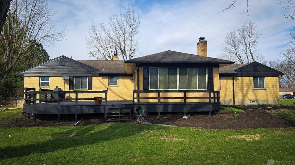 6262 Garber Rd, Dayton OH  45415-2010 exterior