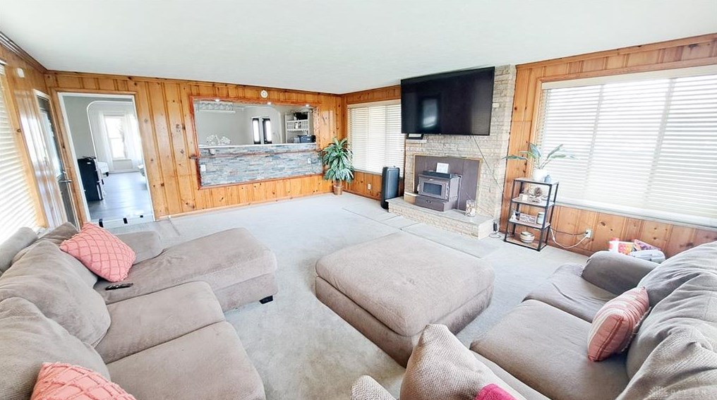 6262 Garber Rd, Dayton OH  45415-2010 exterior