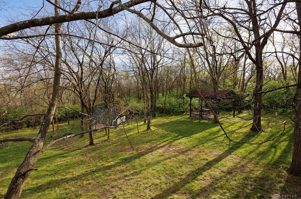 628 Mears Dr, Miamisburg OH  45342-2206 exterior