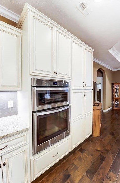 6651 Liberty Cir, Hamilton OH 45069-6412 exterior