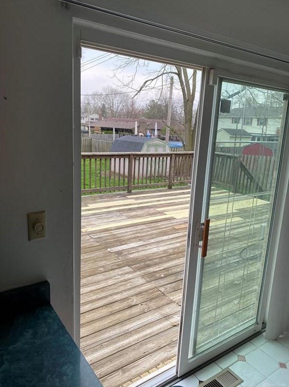 4170 Cedar Blf Cir, Dayton OH 45415-1906 exterior