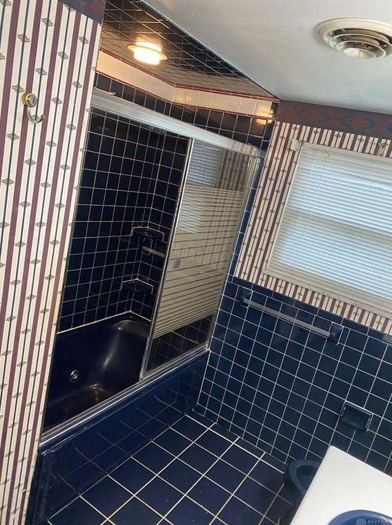 4170 Cedar Blf Cir, Dayton OH 45415-1906 exterior