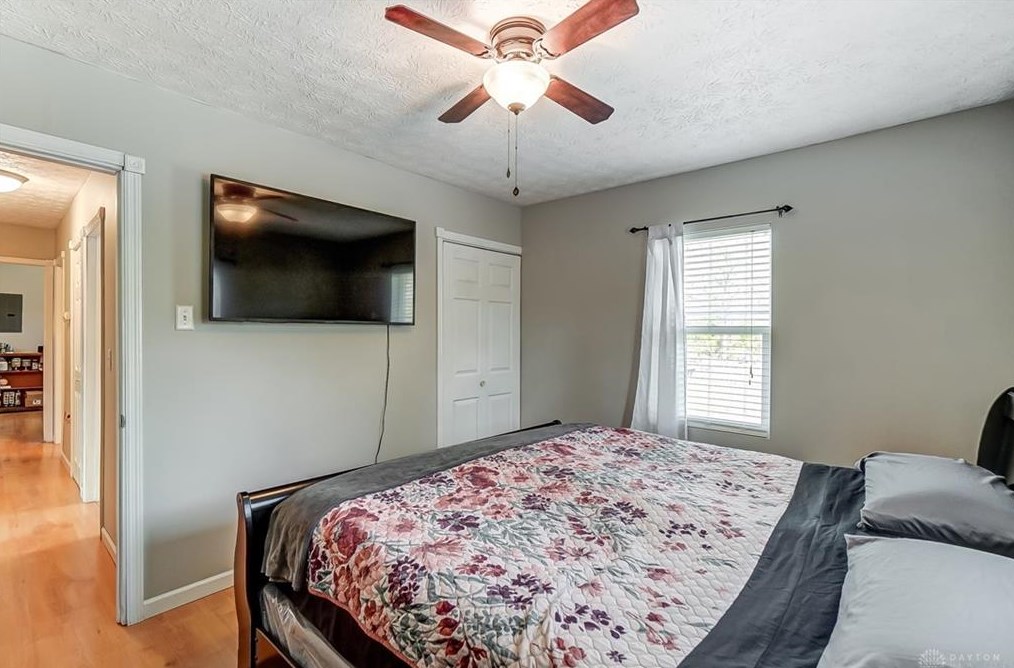 1126 11th St, Miamisburg OH  45342-1932 exterior