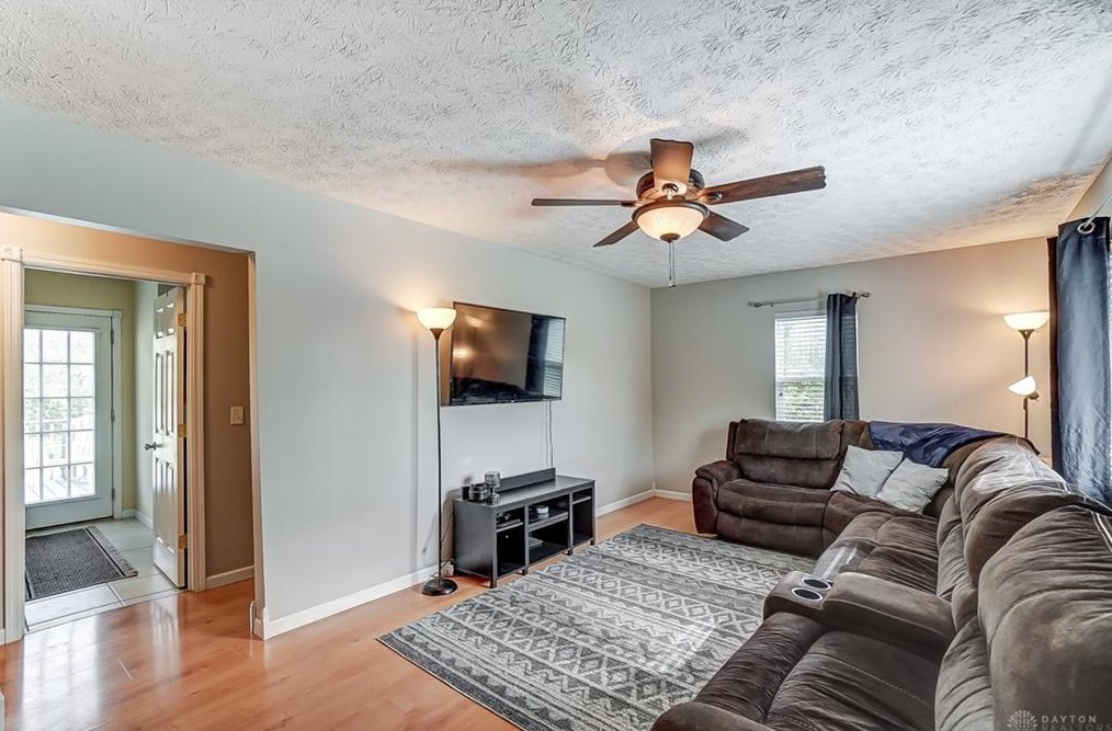 1126 11th St, Miamisburg OH  45342-1932 exterior