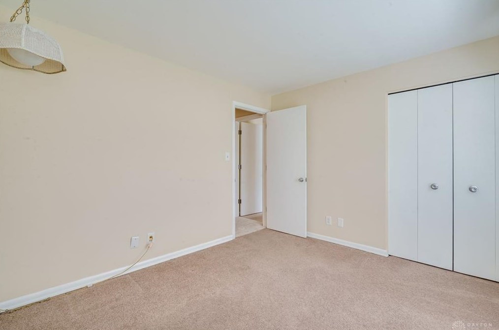 2123 Timberidge Cir, Dayton OH  45459-1342 exterior
