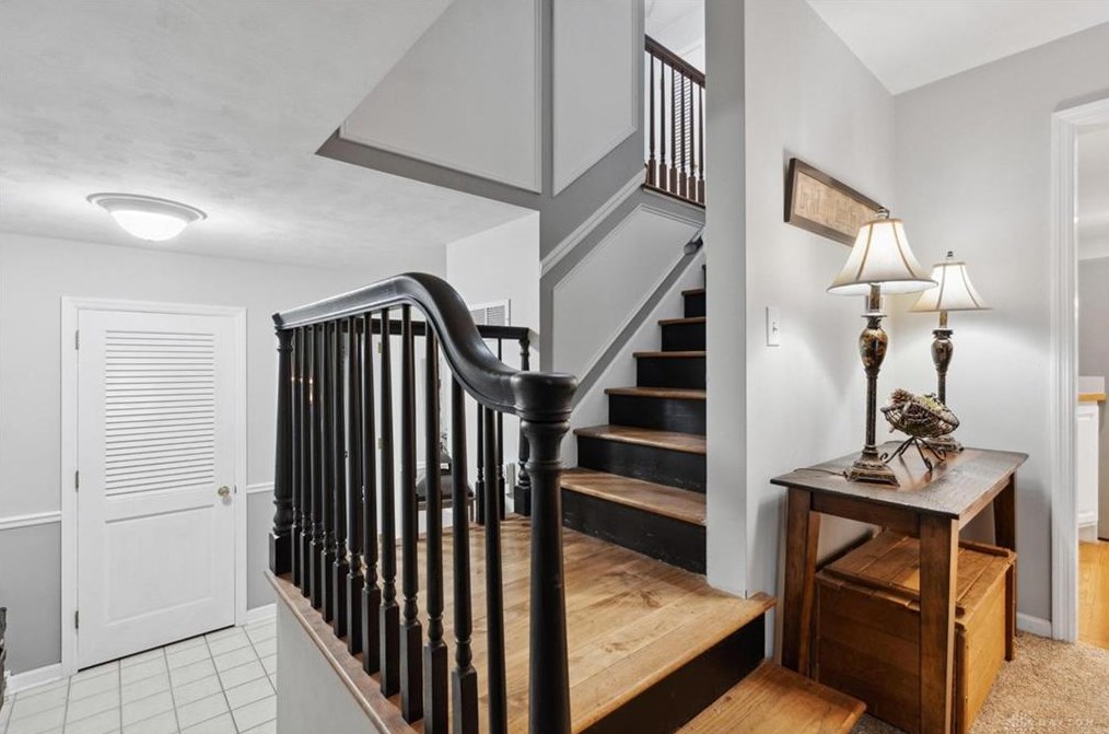 106 Newkirk Dr, Fairfax OH  exterior