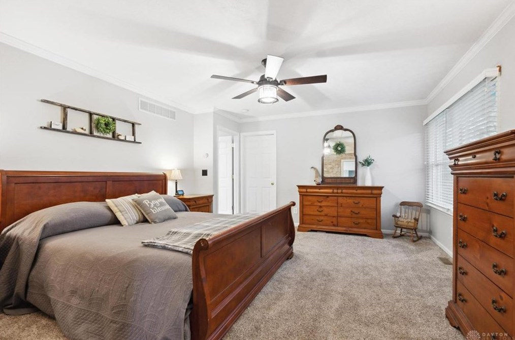 106 Newkirk Dr, Fairfax OH  exterior