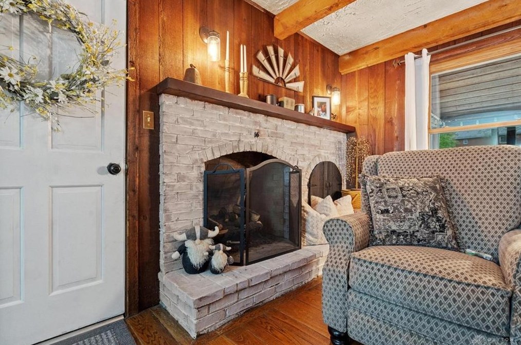 106 Newkirk Dr, Fairfax OH  exterior