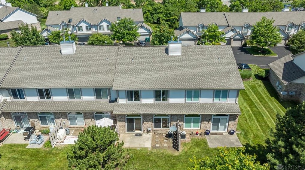 3573 Sequoia Dr, Dayton OH  45431-3783 exterior