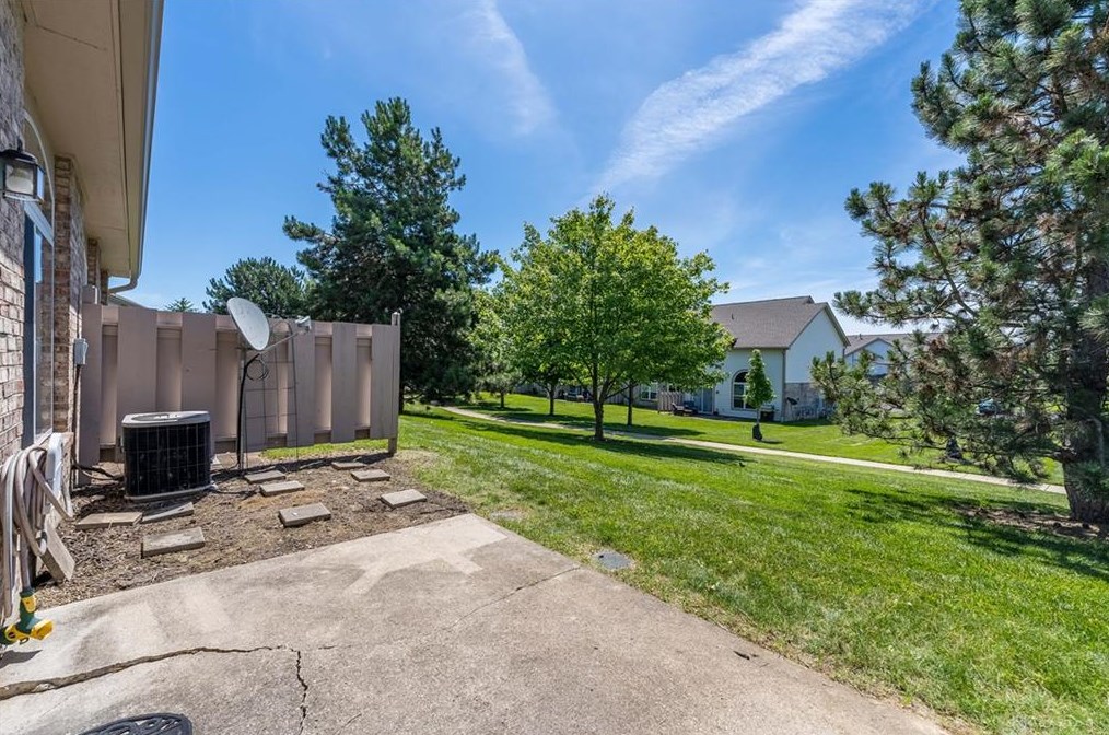 3573 Sequoia Dr, Dayton OH  45431-3783 exterior